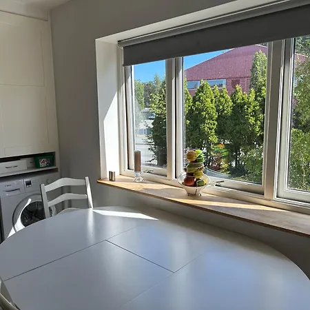 Mit Moeglichkeit Ein Boot Zu Benutzen Und Angeln *