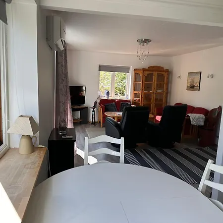 شقة Mit Moeglichkeit Ein Boot Zu Benutzen Und Angeln ماندال