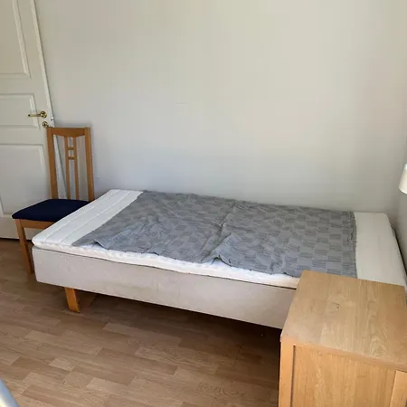 Mit Moeglichkeit Ein Boot Zu Benutzen Und Angeln Appartement