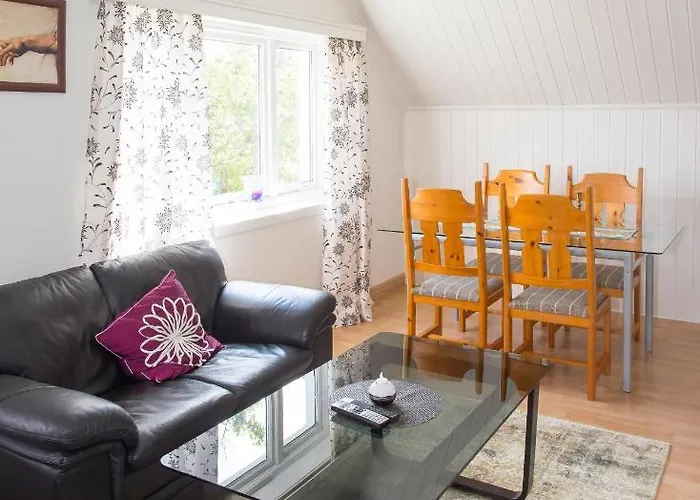 Mit Moeglichkeit Ein Boot Zu Benutzen Und Angeln Lejlighed Mandal